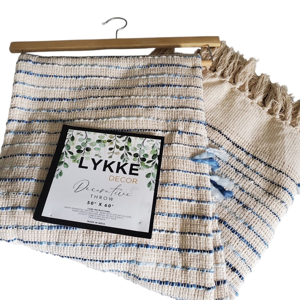 NWT Lykke Decor Decorative Throw Blanket